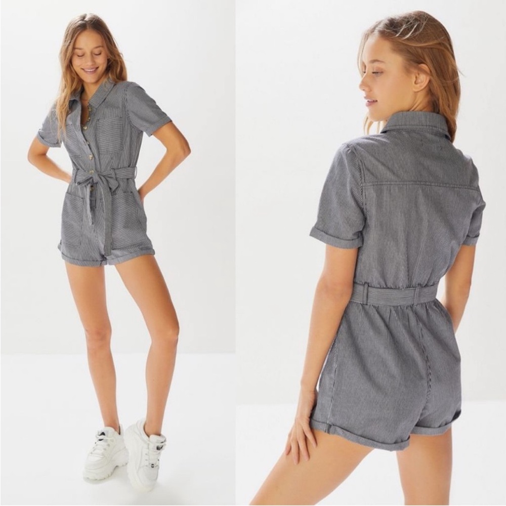 Urban Outfitters Carmen Striped Button-Front Playsuit Blue and White - S